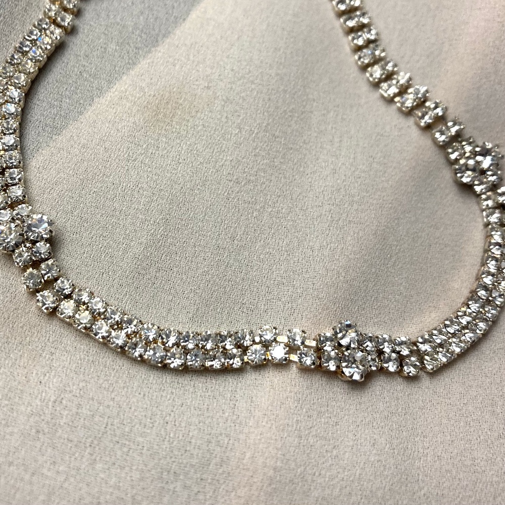 Rhinestone Set - Picture 2 of 4